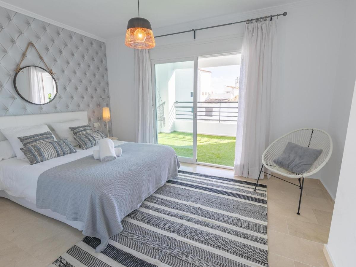 Vacation Marbella I Terrazas De Banus, Romantic, Jacuzzi, Pet-Friendly, Cosy Duplex Penthouse, 2Min Walk To Marina Διαμέρισμα Εξωτερικό φωτογραφία